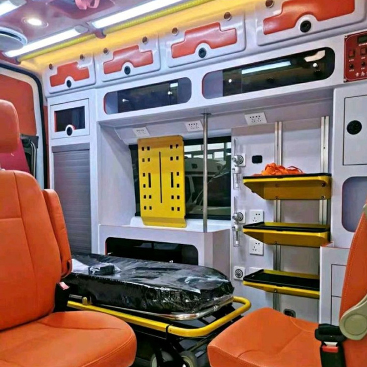 普陀长途救护车护送病人租赁价格